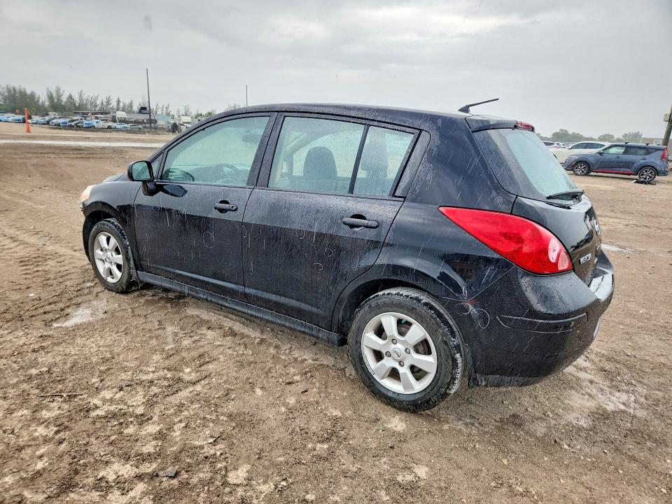 53223806 :رقم المزاد ، 3N1BC13EX9L353362 vin ، 2009 Nissan Versa مزاد بيع
