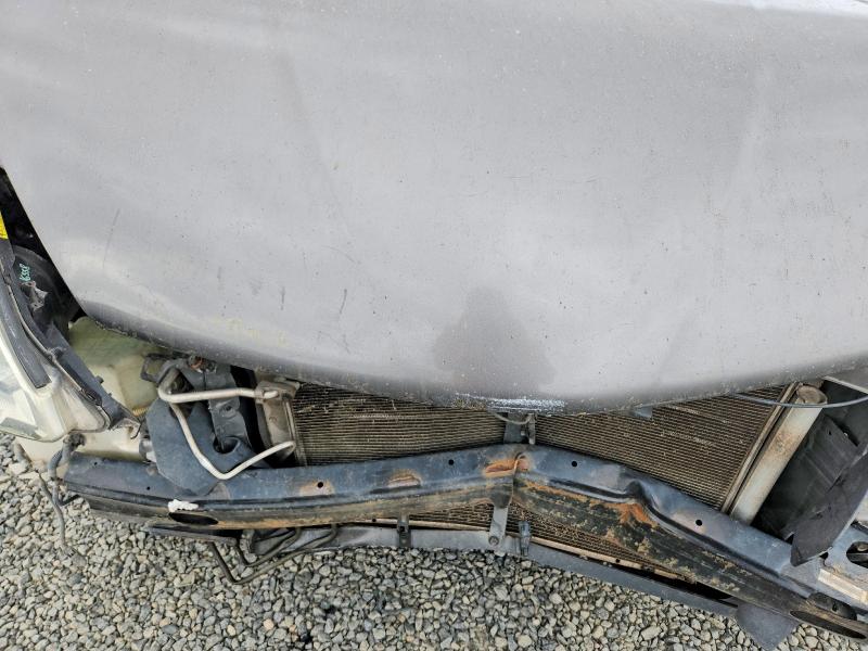 53471316 :رقم المزاد ، 5TDBA22C54S020479 vin ، 2004 Toyota Sienna مزاد بيع