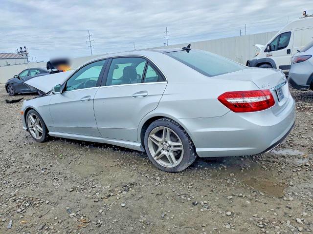 52607456 :رقم المزاد ، WDDHF8JB0DA738399 vin ، 2013 Mercedes-benz E مزاد بيع