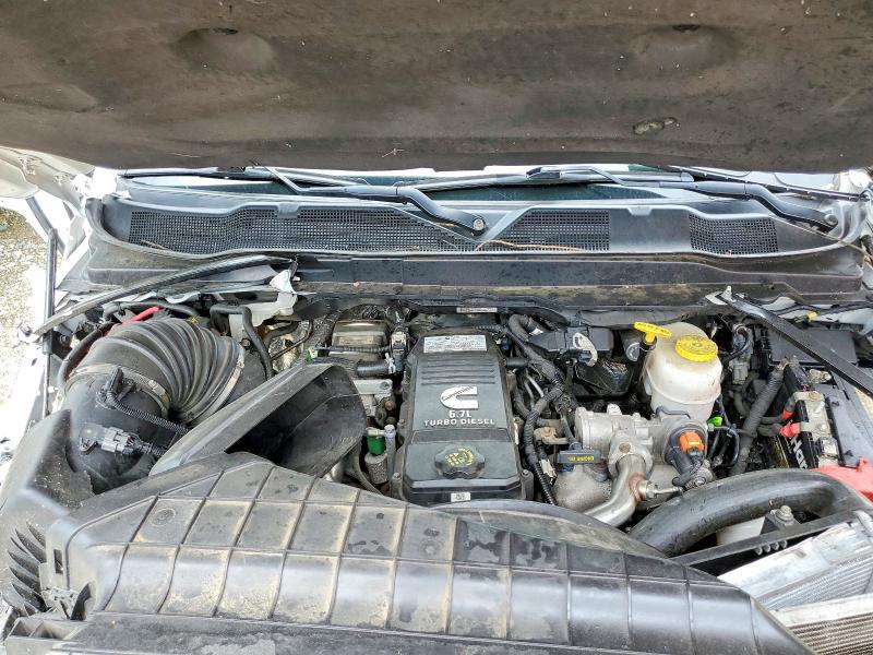 53717456 :رقم المزاد ، 3C7WRTCL0NG397433 vin ، 2022 Ram 3500 مزاد بيع