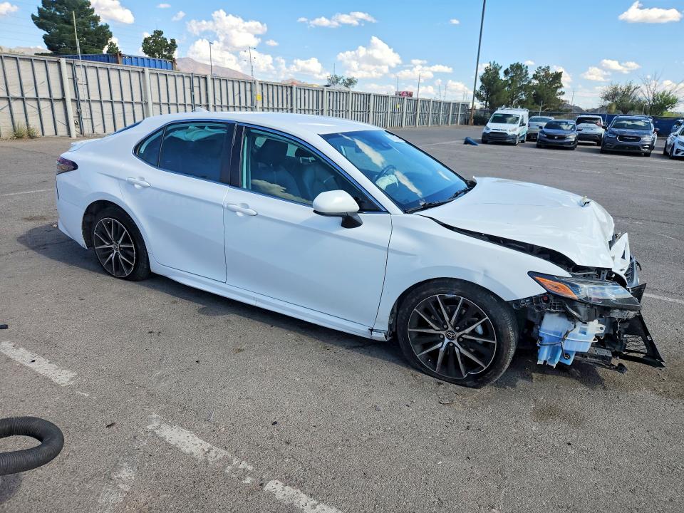 Aukcja sprzedaży 2021 Toyota Camry, vin: 4T1G11AK0MU548821, numer aukcji: 55180156