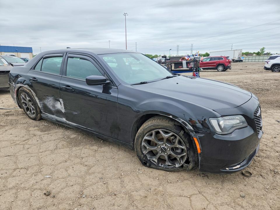 54672526 :رقم المزاد ، 2C3CCAGG9FH922837 vin ، 2015 Chrysler 300 مزاد بيع
