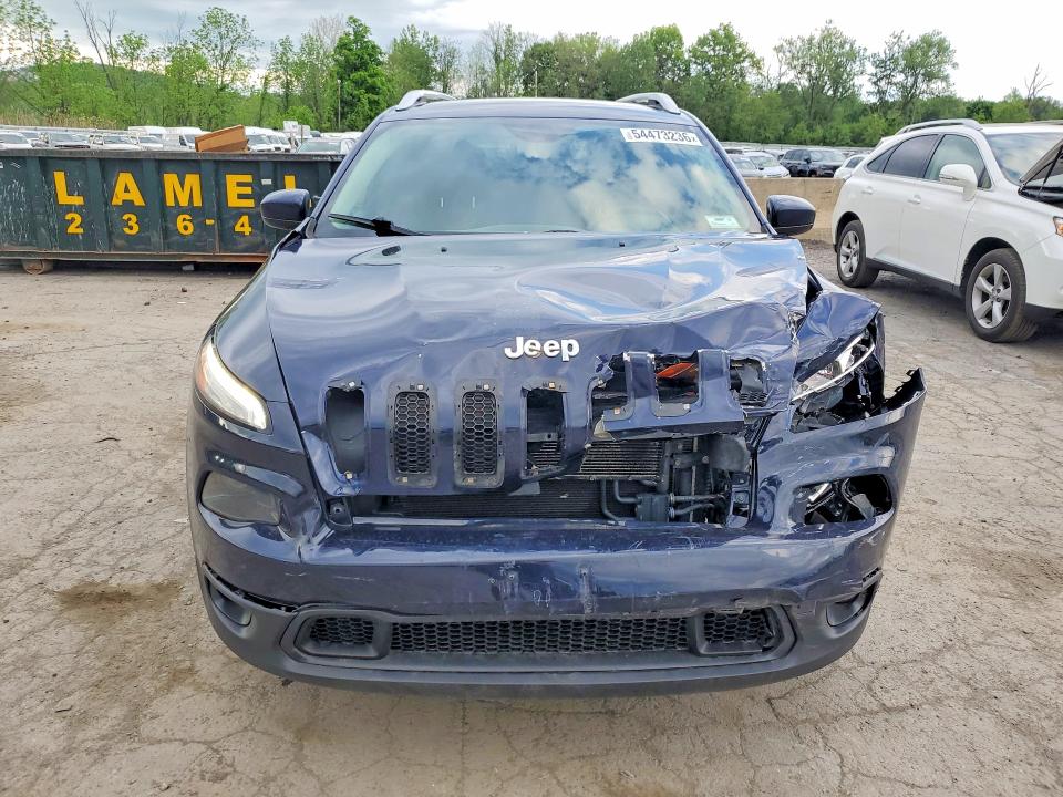54473236 :رقم المزاد ، 1C4PJMCS6GW131926 vin ، 2016 Jeep Cherokee مزاد بيع