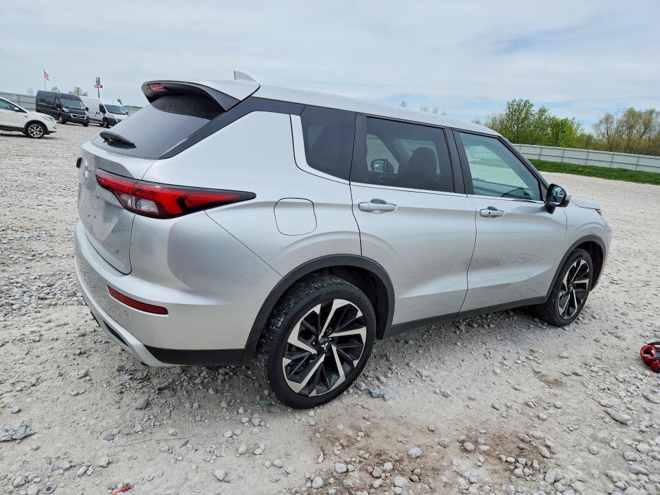 52363866 :رقم المزاد ، JA4J3UA8XNZ010359 vin ، 2022 Mitsubishi Outlander مزاد بيع