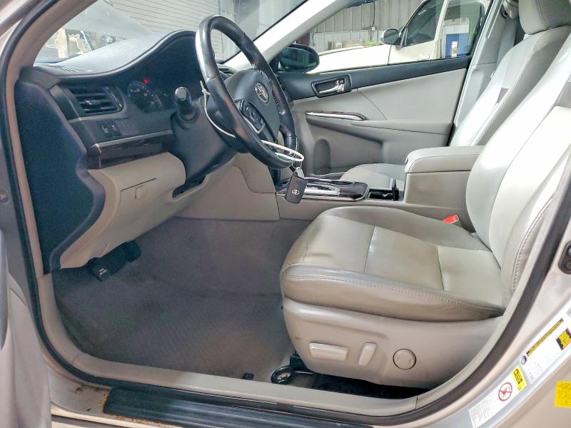 52613816 :رقم المزاد ، 4T1BK1FK2CU510747 vin ، 2012 Toyota Camry مزاد بيع