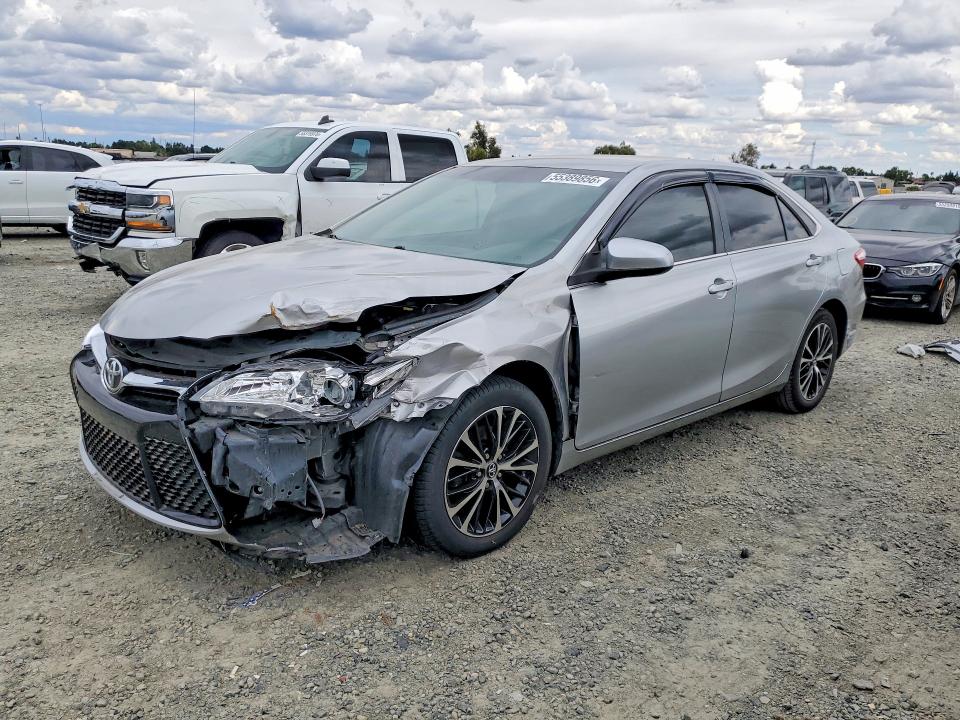 Aukcja sprzedaży 2016 Toyota Camry, vin: 4T1BF1FK3GU570501, numer aukcji: 55389856