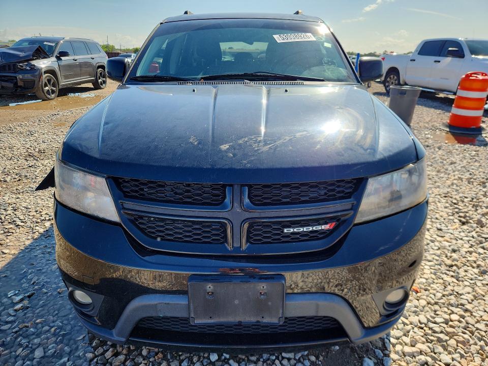 53998926 :رقم المزاد ، 3C4PDCBG5JT218972 vin ، 2018 Dodge Journey مزاد بيع