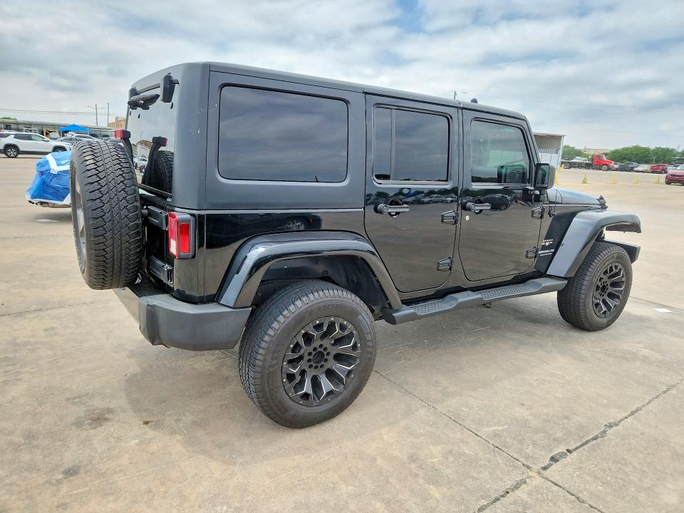 54124916 :رقم المزاد ، 1C4BJWEG3HL696314 vin ، 2017 Jeep Wrangler Unlimited مزاد بيع
