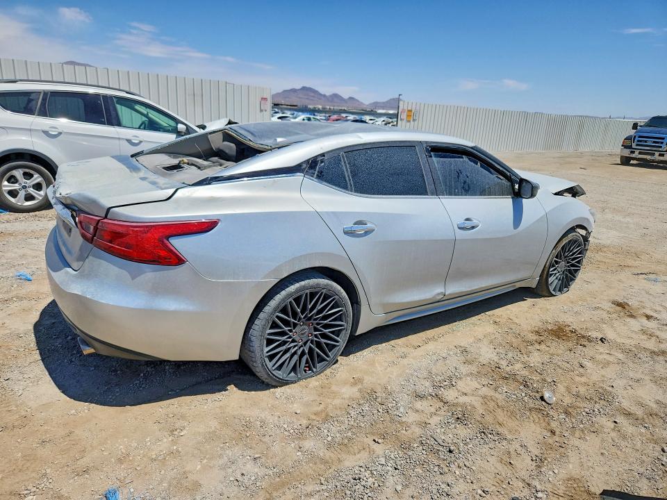 47926896 :رقم المزاد ، 1N4AA6AP3JC388640 vin ، 2018 Nissan Maxima مزاد بيع
