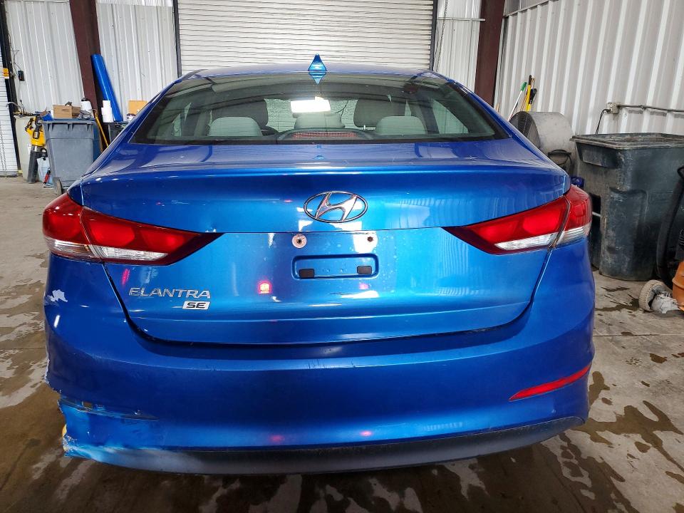 2017 Hyundai Elantra მანქანა იყიდება აუქციონზე, vin: 5NPD74LFXHH197245, აუქციონის ნომერი: 52055486