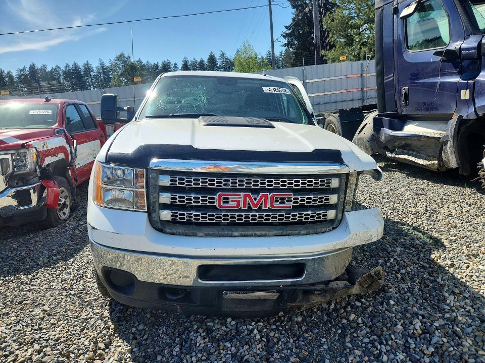 52369206 :رقم المزاد ، 1GT423CG2DF208549 vin ، 2013 Gmc Sierra مزاد بيع