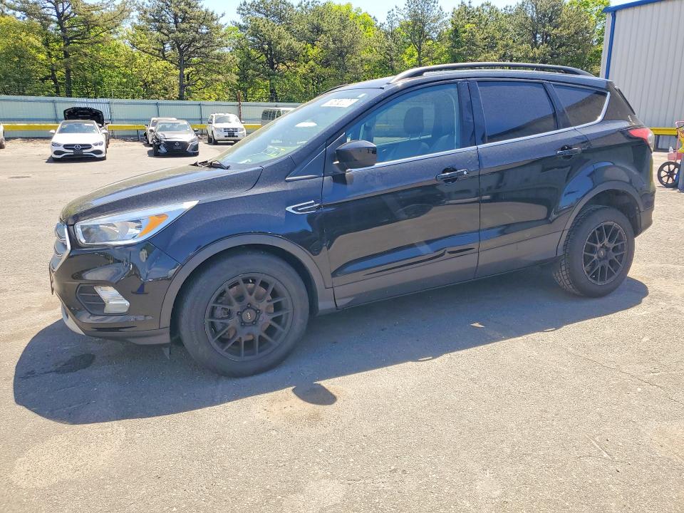 Продаж на аукціоні авто 2018 Ford Escape, vin: 1FMCU9GD0JUC40685, номер лоту: 55107806