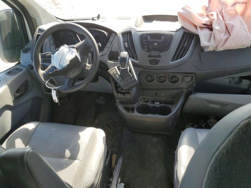 53193616 :رقم المزاد ، 1FTNE1ZM8FKA79062 vin ، 2015 Ford Transit مزاد بيع