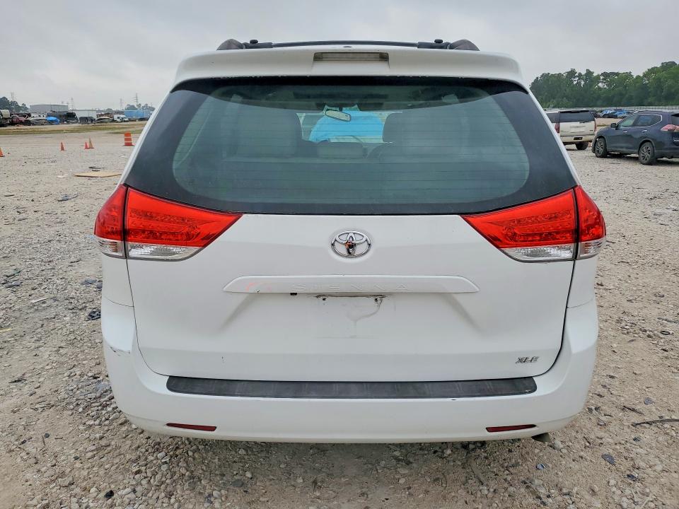 Продажа на аукционе авто 2012 Toyota Sienna, vin: 5TDYK3DC2CS199458, номер лота: 51621456