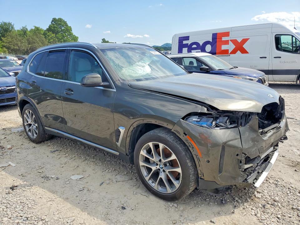 53637026 :رقم المزاد ، 5UX23EU05S9W72060 vin ، 2025 Bmw X5 مزاد بيع