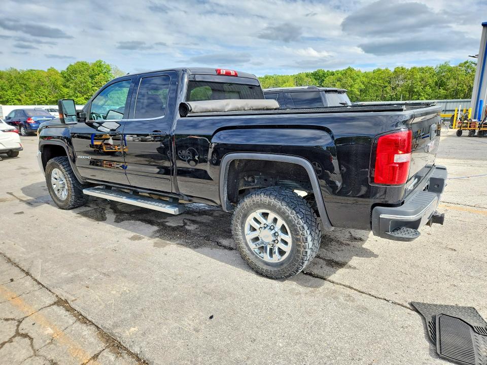 52576196 :رقم المزاد ، 1GT22SEG4GZ360754 vin ، 2016 Gmc Sierra مزاد بيع