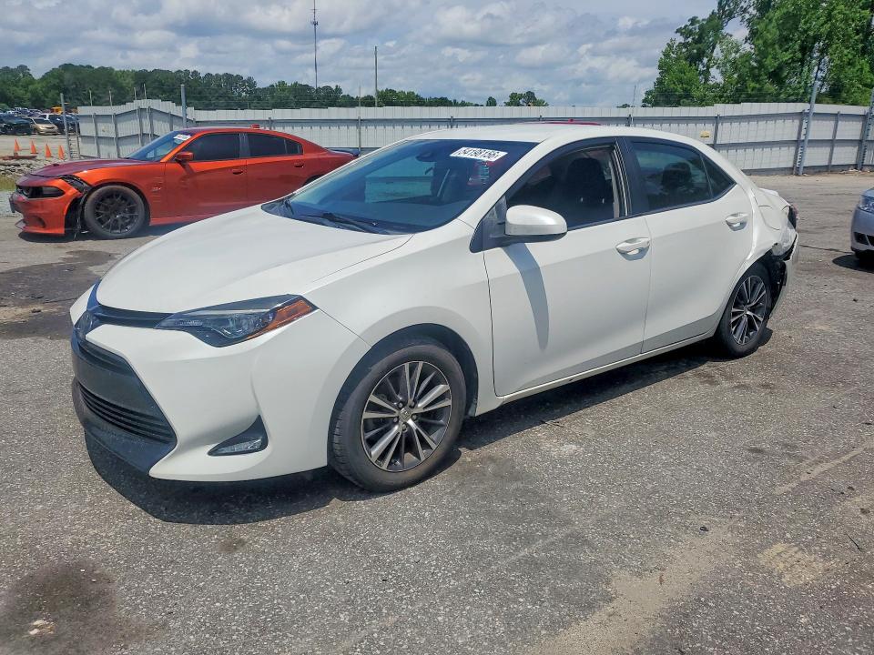 Продаж на аукціоні авто 2018 Toyota Corolla, vin: 5YFBURHE1JP806180, номер лоту: 54198156
