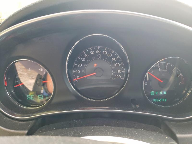 54604286 :رقم المزاد ، 1C3BC8FGXBN577471 vin ، 2011 Chrysler 200 مزاد بيع