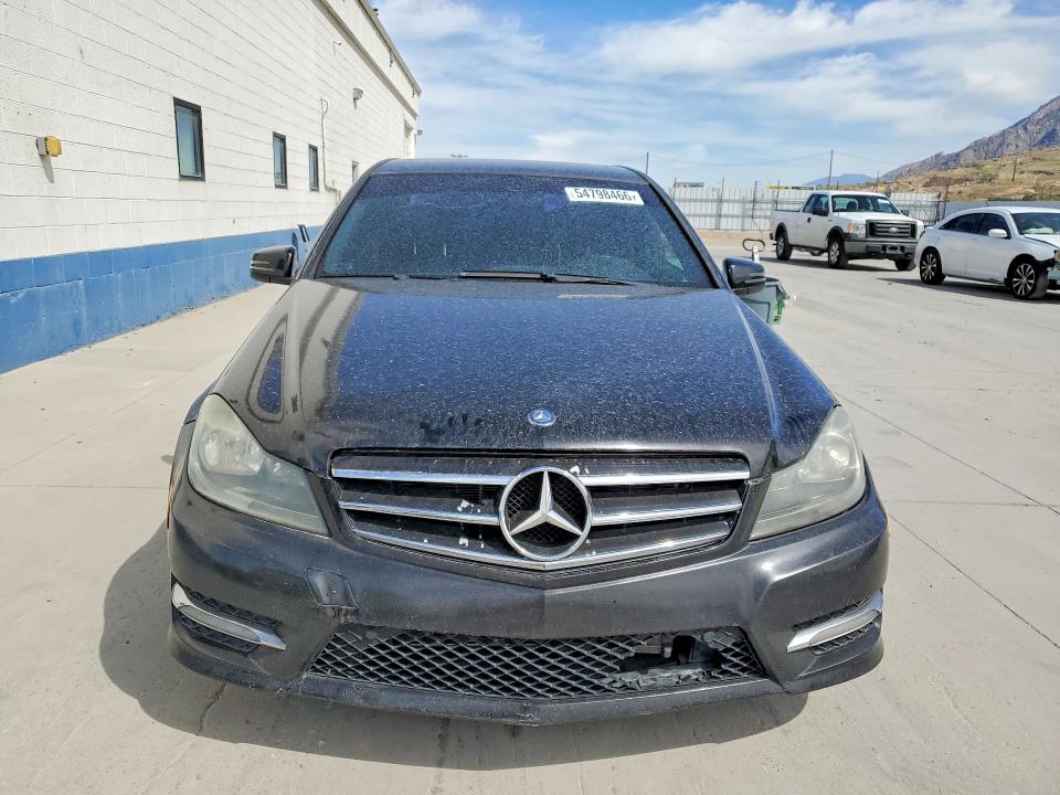 54798466 :رقم المزاد ، WDDGF8BB4CA617576 vin ، 2012 Mercedes-benz C مزاد بيع