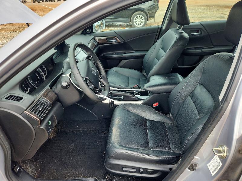 55613436 :رقم المزاد ، 1HGCR3F06GA032016 vin ، 2016 Honda Accord مزاد بيع