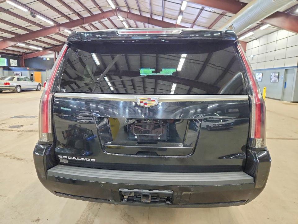 2019 Cadillac Escalade მანქანა იყიდება აუქციონზე, vin: 1GYS4HKJ5KR176701, აუქციონის ნომერი: 53693406