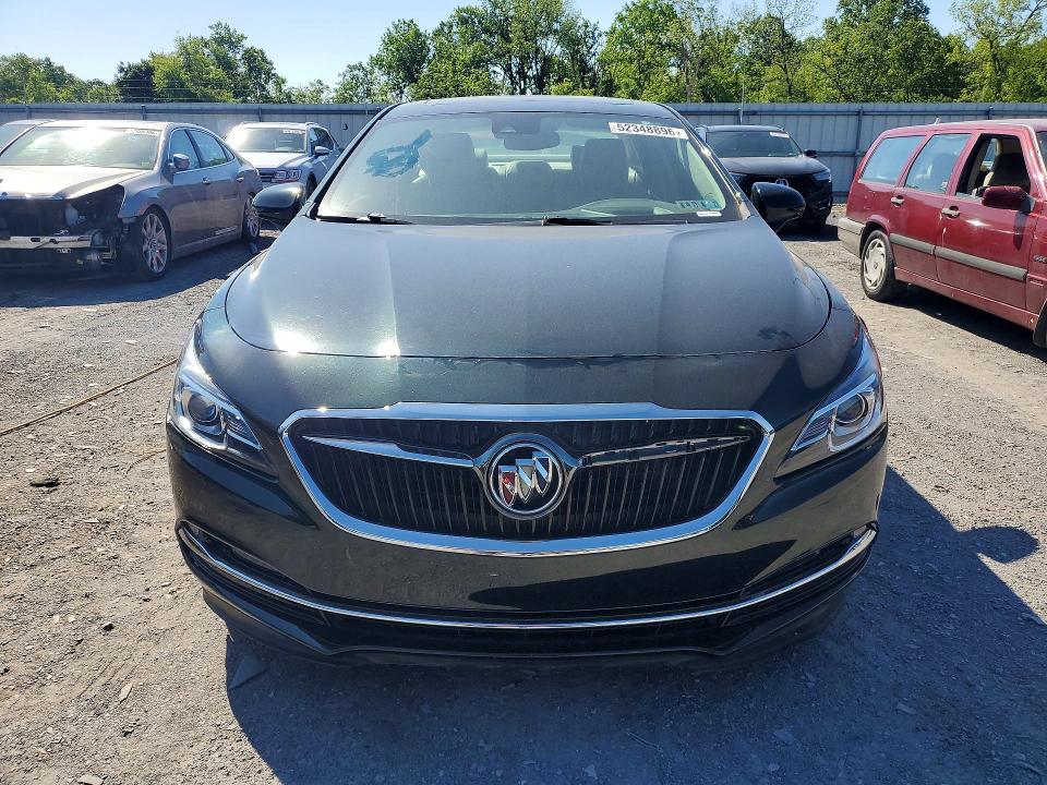 52348896 :رقم المزاد ، 1G4ZR5SS8HU179980 vin ، 2017 Buick Lacrosse مزاد بيع