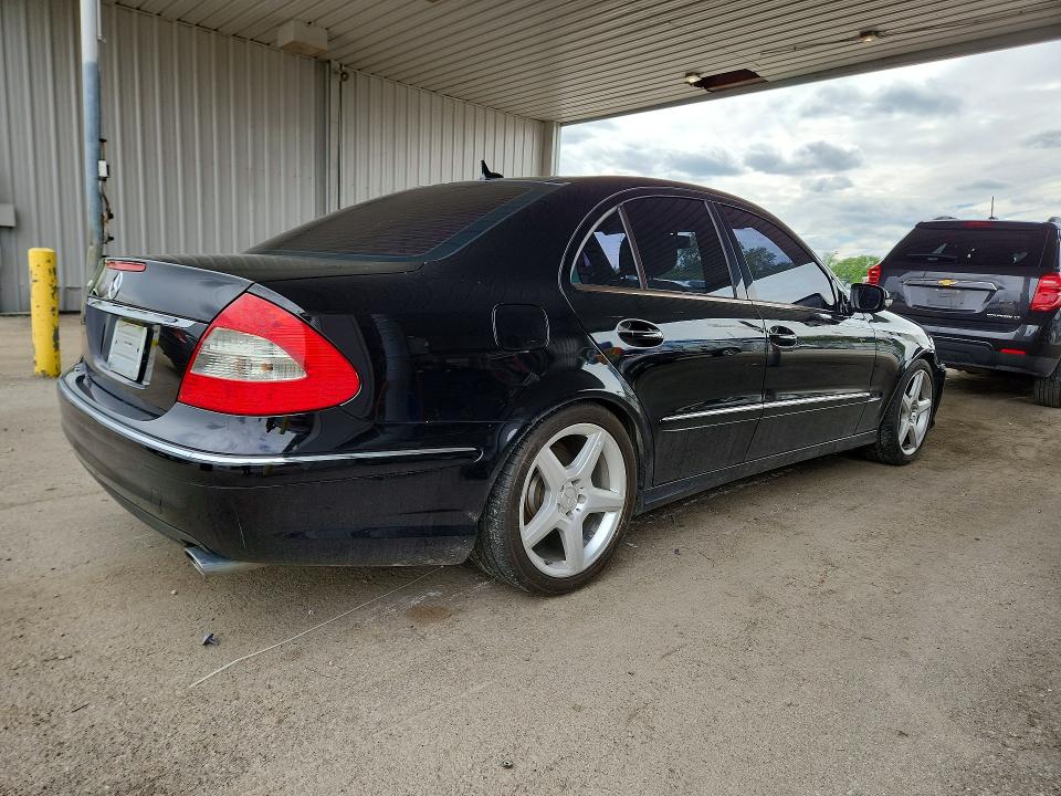 Продажа на аукционе авто 2007 Mercedes-benz E, vin: WDBUF56X97B057795, номер лота: 52688716