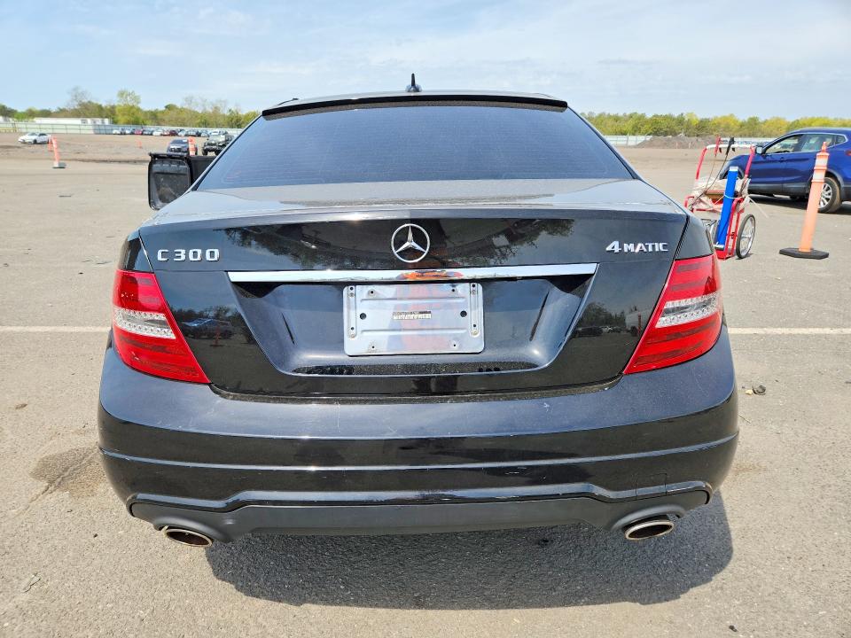 Продажа на аукционе авто 2013 Mercedes-benz C, vin: WDDGF8AB7DG117895, номер лота: 53134496