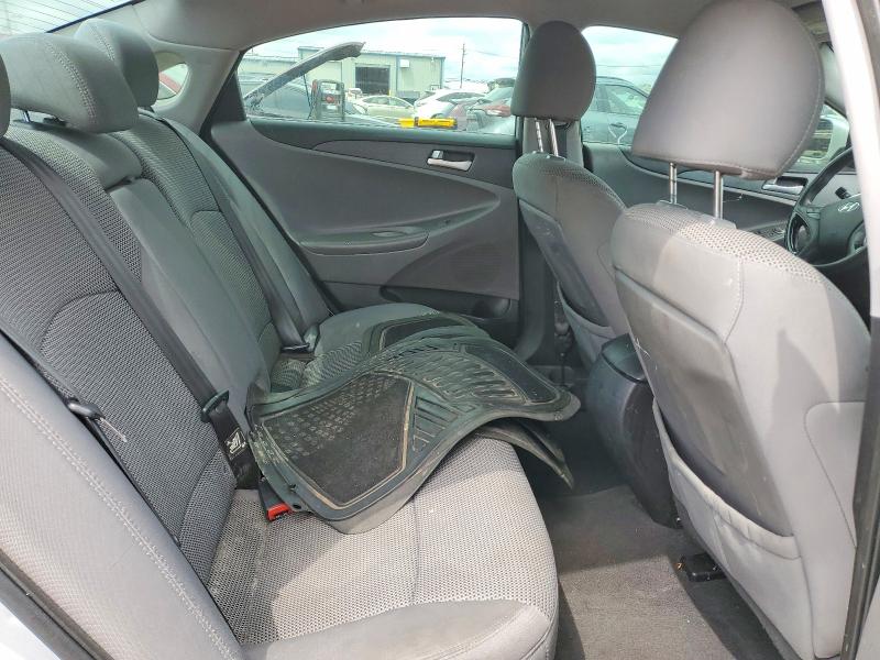 52868926 :رقم المزاد ، 5NPEB4AC7BH067586 vin ، 2011 Hyundai Sonata مزاد بيع