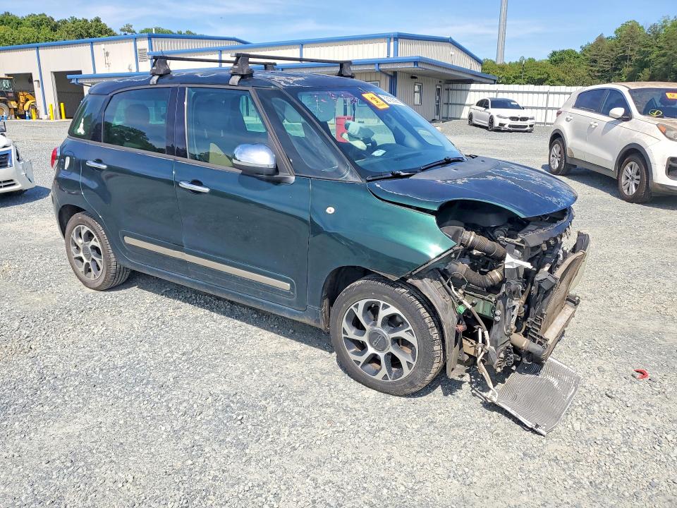 53129586 :رقم المزاد ، ZFBCFACH9EZ005108 vin ، 2014 Fiat 500l مزاد بيع