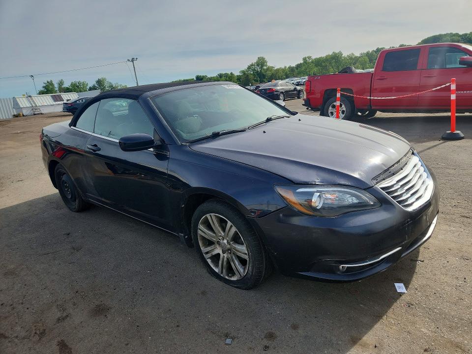 Продажа на аукционе авто 2011 Chrysler 200, vin: 1C3BC2EG6BN576798, номер лота: 54601616