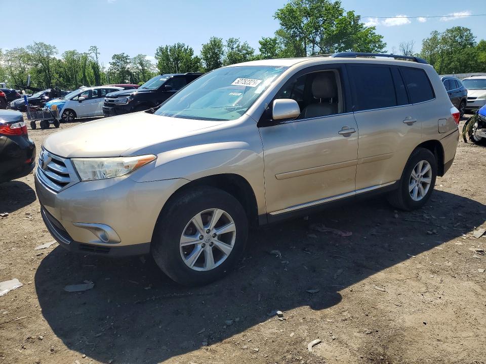 2011 Toyota Highlander მანქანა იყიდება აუქციონზე, vin: 5TDBK3EH4BS057532, აუქციონის ნომერი: 52752326