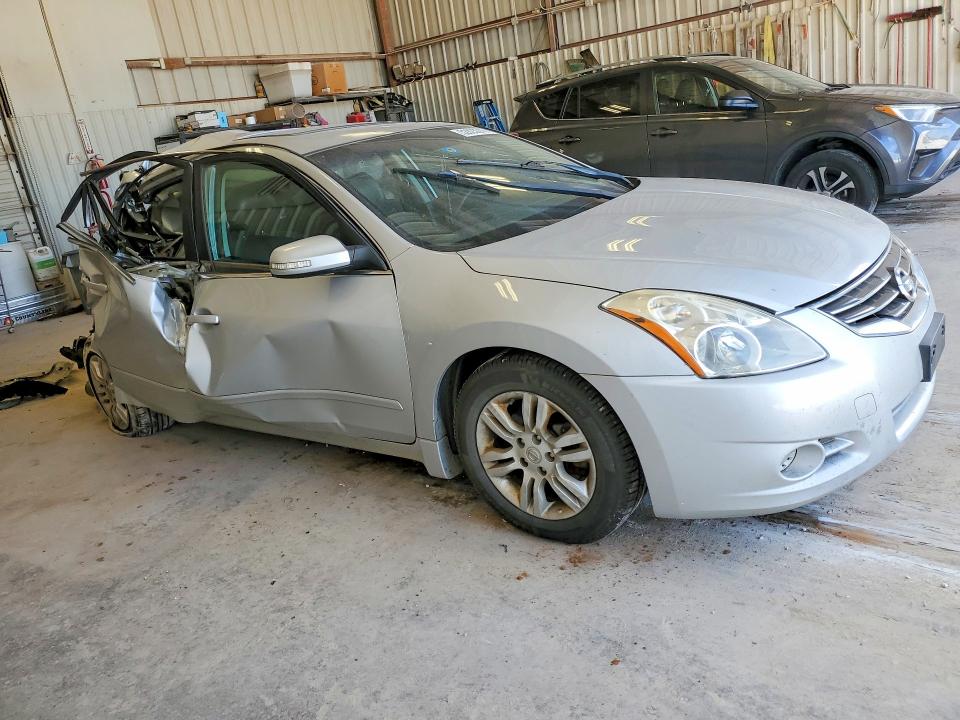 2011 Nissan Alitma მანქანა იყიდება აუქციონზე, vin: 1N4AL2AP4BN425462, აუქციონის ნომერი: 52823316