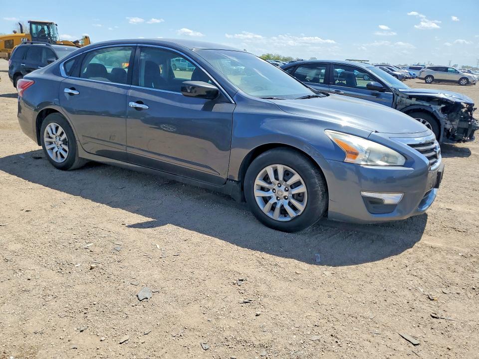 2013 Nissan Altima მანქანა იყიდება აუქციონზე, vin: 1N4AL3AP2DC249807, აუქციონის ნომერი: 52015736