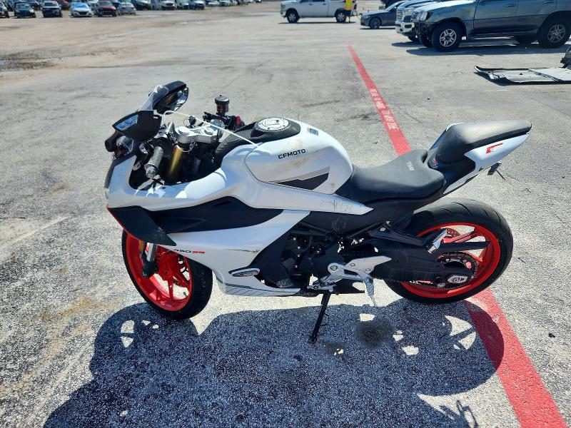 Auction sale of the 2025 Cf Moto 450ss, vin: LCEPESLA6S6003551, lot number: 52231076