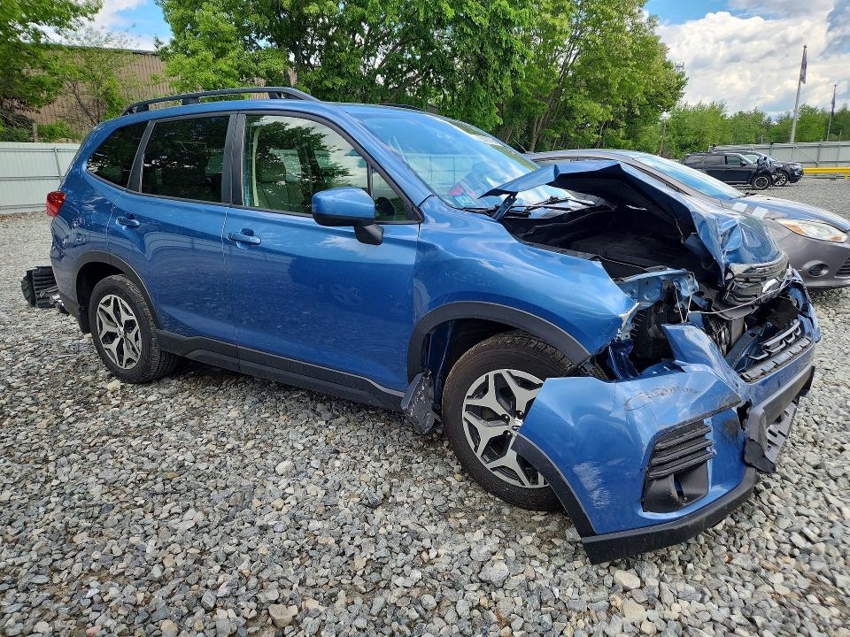 Продажа на аукционе авто 2022 Subaru Forester, vin: JF2SKADC7NH495630, номер лота: 55092736