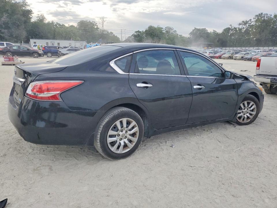 2014 Nissan Altima მანქანა იყიდება აუქციონზე, vin: 1N4AL3AP7EC100200, აუქციონის ნომერი: 53003416
