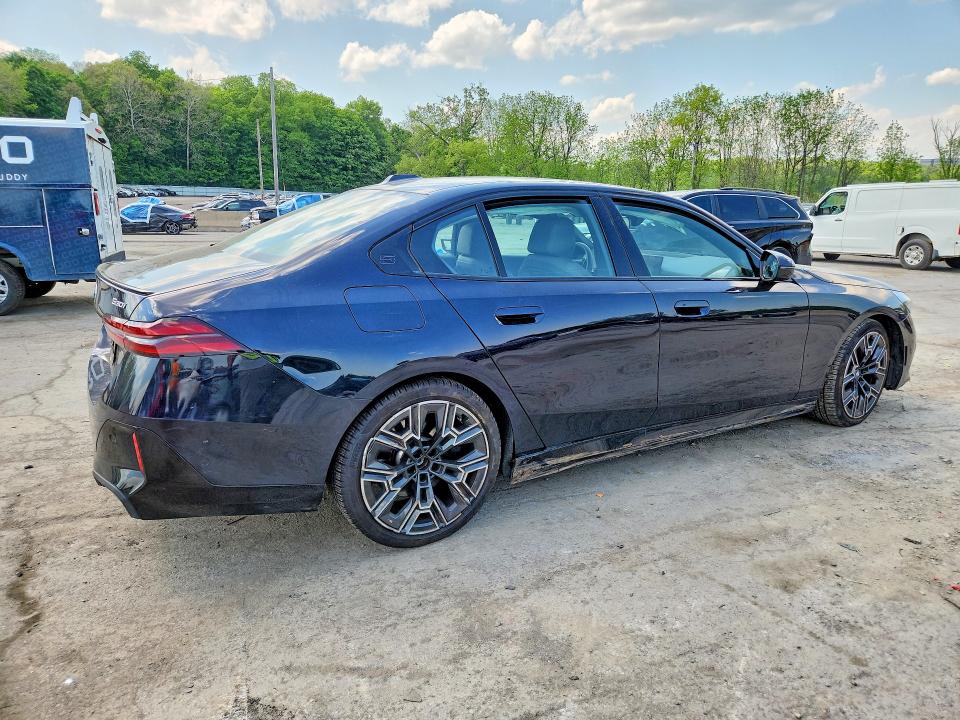 Продажа на аукционе авто 2025 Bmw 530, vin: WBA53FJ08SCU29075, номер лота: 53367356