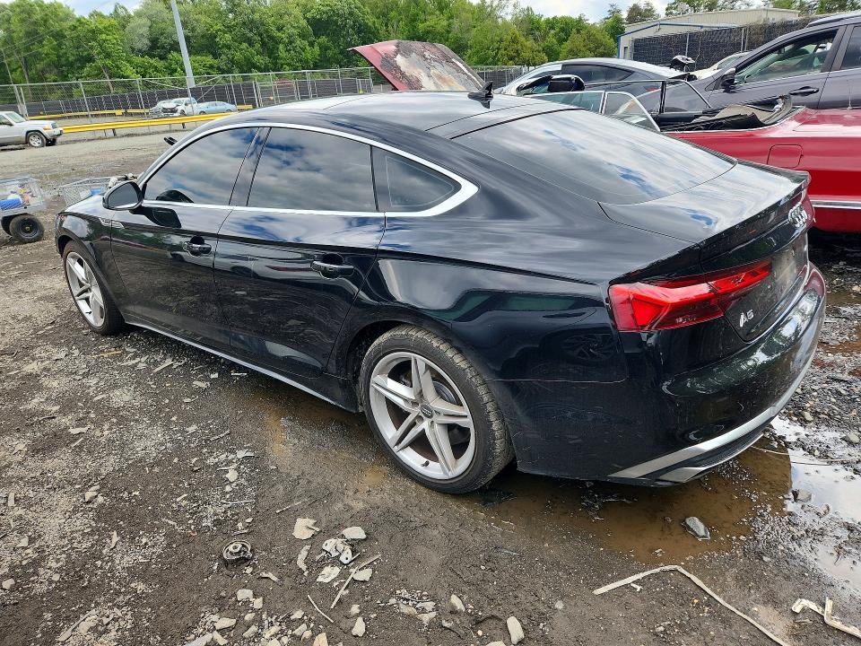 2021 Audi A5 მანქანა იყიდება აუქციონზე, vin: WAUDACF54MA017206, აუქციონის ნომერი: 53624226