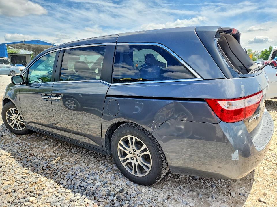 52486586 :رقم المزاد ، 5FNRL5H43DB004232 vin ، 2013 Honda Odyssey مزاد بيع