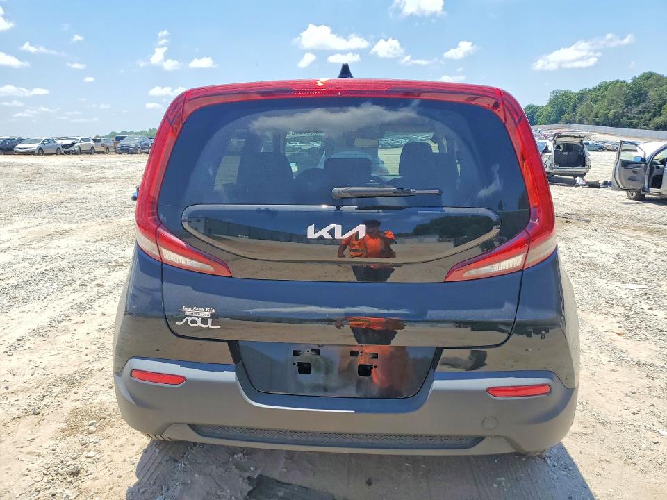 54050686 :رقم المزاد ، KNDJ23AU6N7816744 vin ، 2022 Kia Soul مزاد بيع
