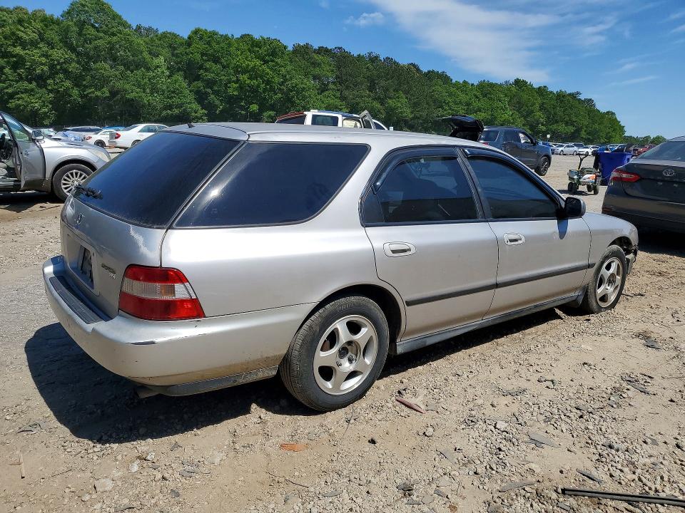 52467936 :رقم المزاد ، 1HGCE1820TA000638 vin ، 1996 Honda Accord مزاد بيع