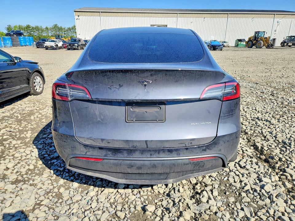Auction sale of the 2021 Tesla Model Y, vin: 5YJYGDEE8MF200769, lot number: 52812236