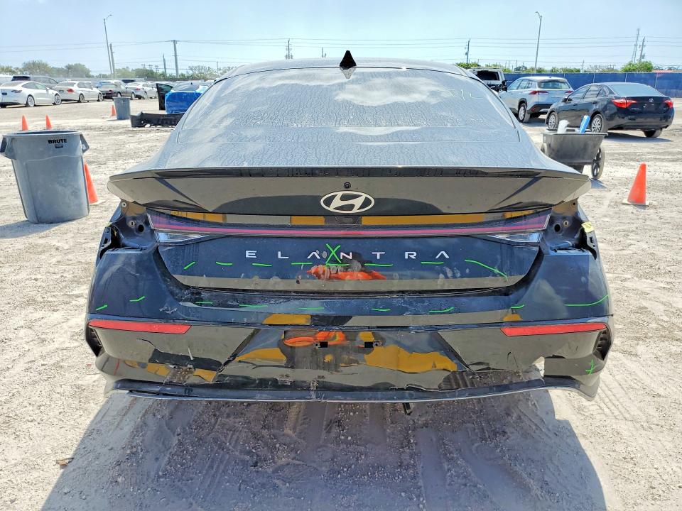 52032066 :رقم المزاد ، KMHLR4DFXSU864134 vin ، 2025 Hyundai Elantra مزاد بيع