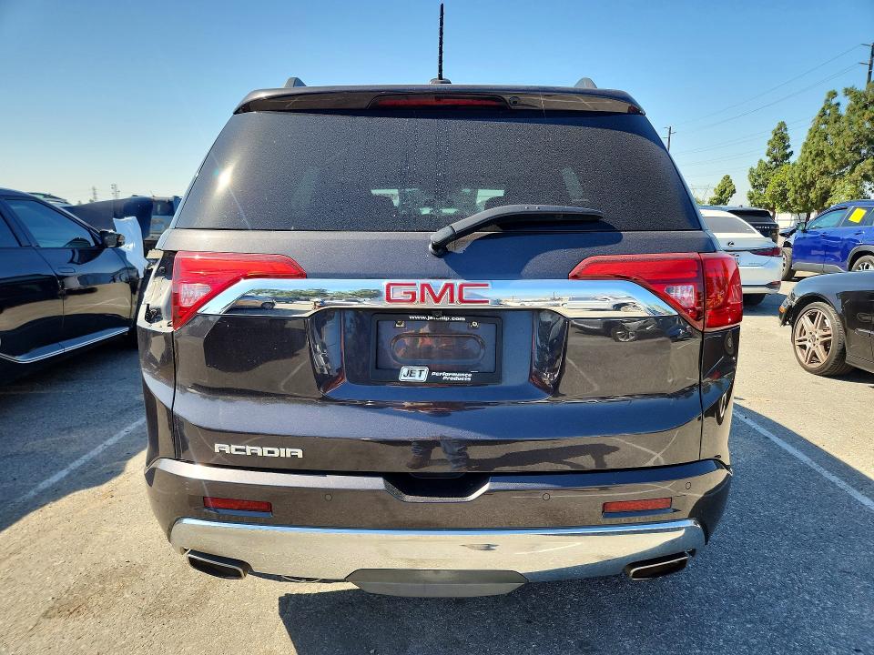 54504936 :رقم المزاد ، 1GKKNPLS1HZ152056 vin ، 2017 Gmc Acadia مزاد بيع