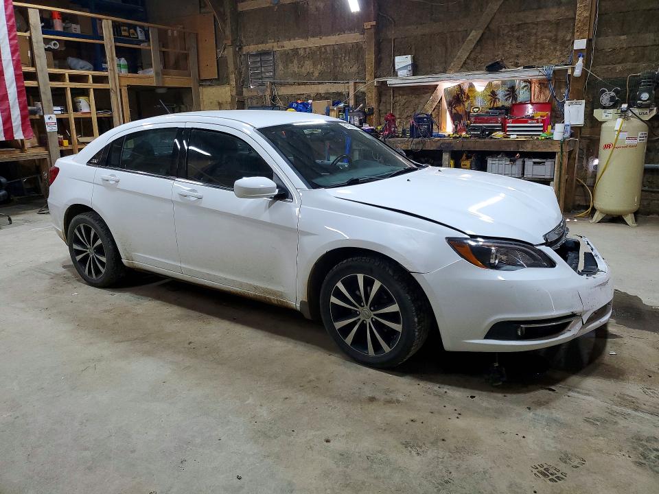 2014 Chrysler 200 მანქანა იყიდება აუქციონზე, vin: 1C3CCBBG4EN120408, აუქციონის ნომერი: 54944406