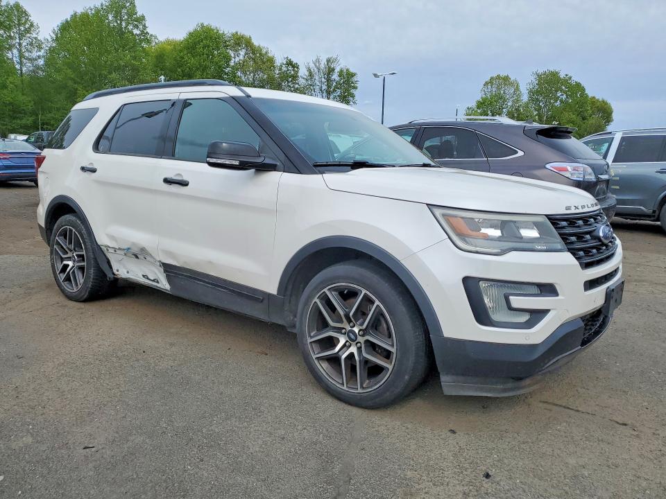 53102896 :رقم المزاد ، 1FM5K8GT0GGC83656 vin ، 2016 Ford Explorer مزاد بيع