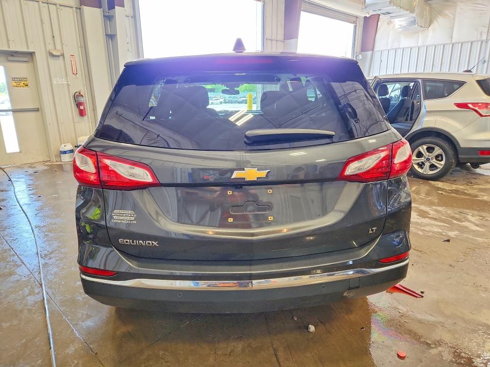 Продажа на аукционе авто 2018 Chevrolet Equinox, vin: 2GNAXJEV2J6204857, номер лота: 54270566