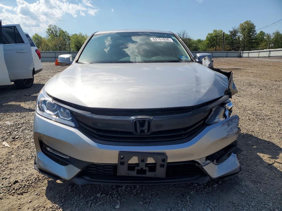 Aukcja sprzedaży 2017 Honda Accord, vin: 1HGCR2F74HA273968, numer aukcji: 52151036