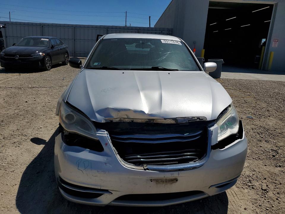 Продажа на аукционе авто 2012 Chrysler 200, vin: 1C3CCBBB4CN240680, номер лота: 53446516